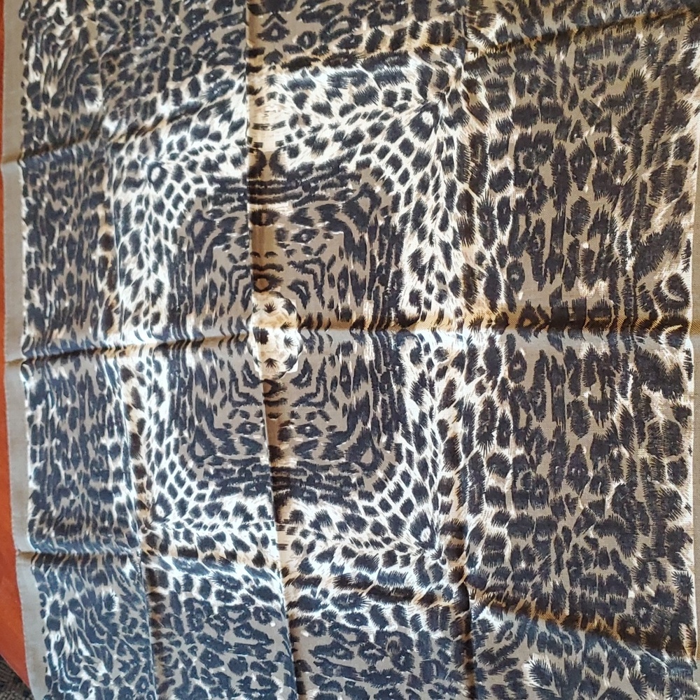 Glentex Vintage Olive Green Leopard Print Scarf 29x29in